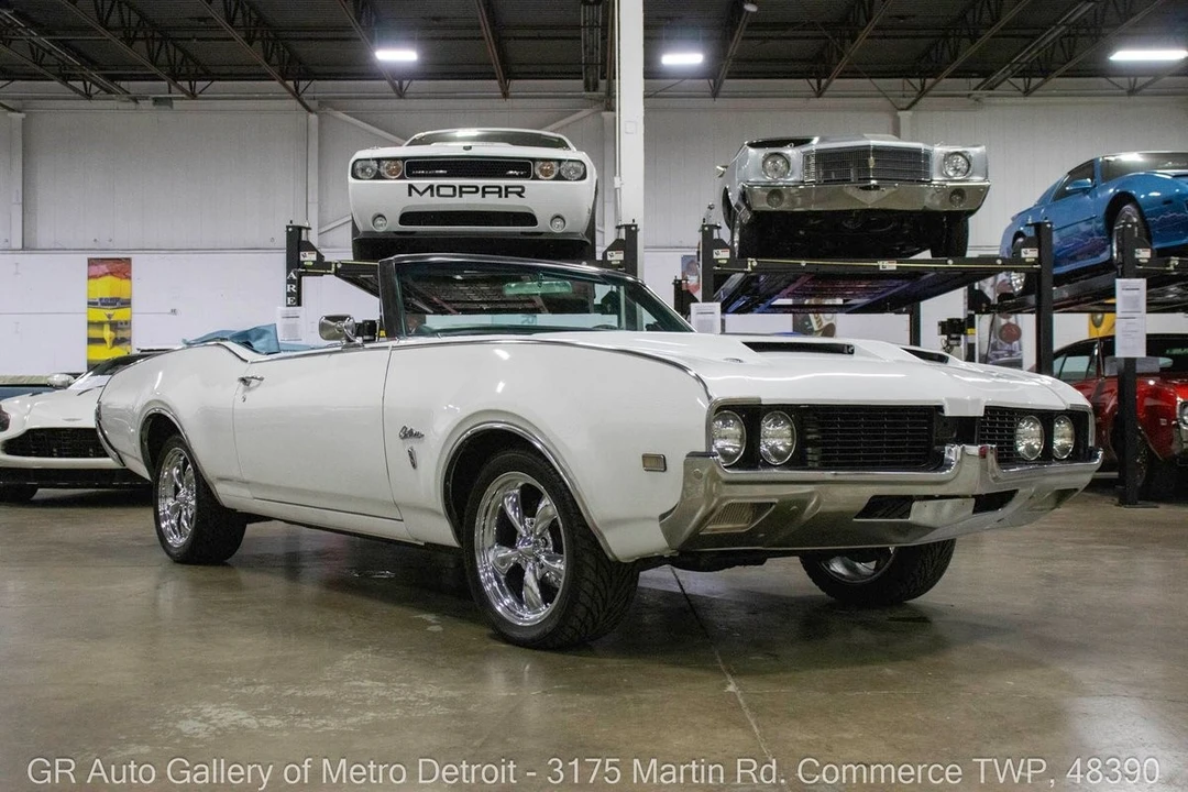 1969 Oldsmobile Cutlass 3rd Gen - Image 11 of 12