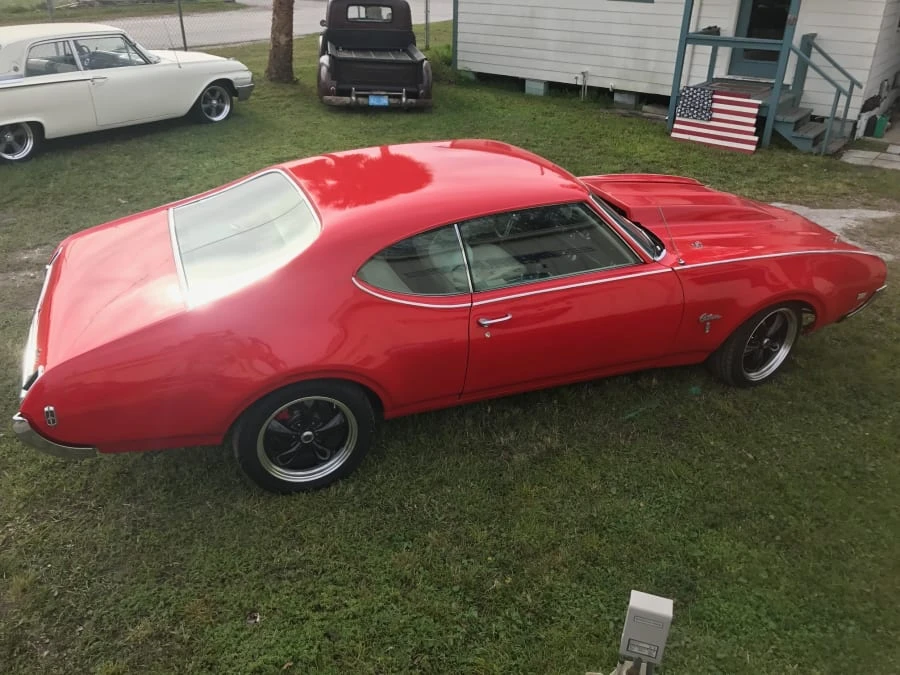 1969 Oldsmobile Cutlass 3rd Gen - Image 3 of 9