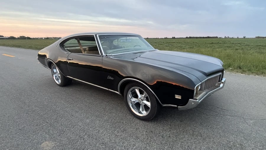 1969 Oldsmobile Cutlass 3rd Gen - Image 4 of 5