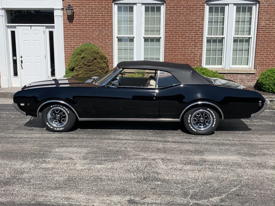 1969 Oldsmobile Cutlass 3rd Gen - Image 2 of 7
