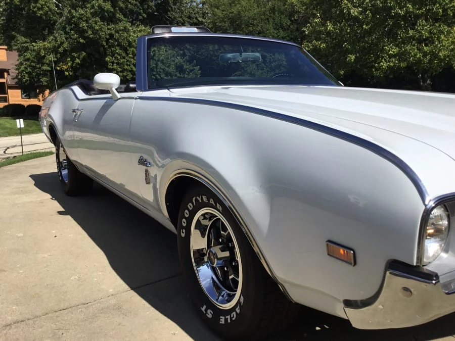 1969 Oldsmobile Cutlass 3rd Gen - Image 21 of 31
