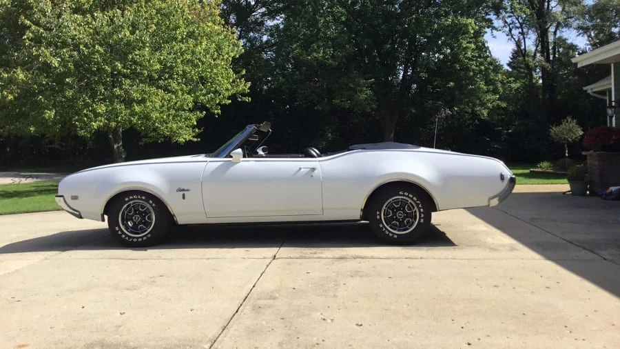 1969 Oldsmobile Cutlass 3rd Gen - Image 11 of 31