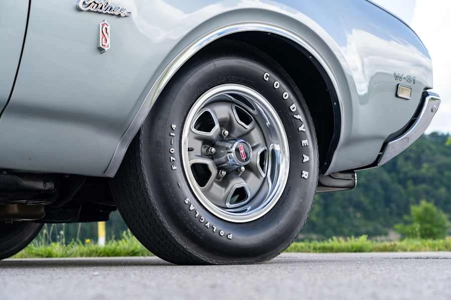 1969 Oldsmobile Cutlass 3rd Gen - Image 17 of 31