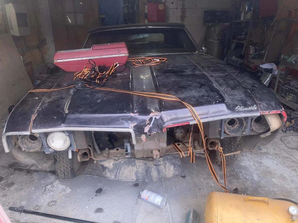 1969 Oldsmobile Cutlass Supreme - Image 15 of 20