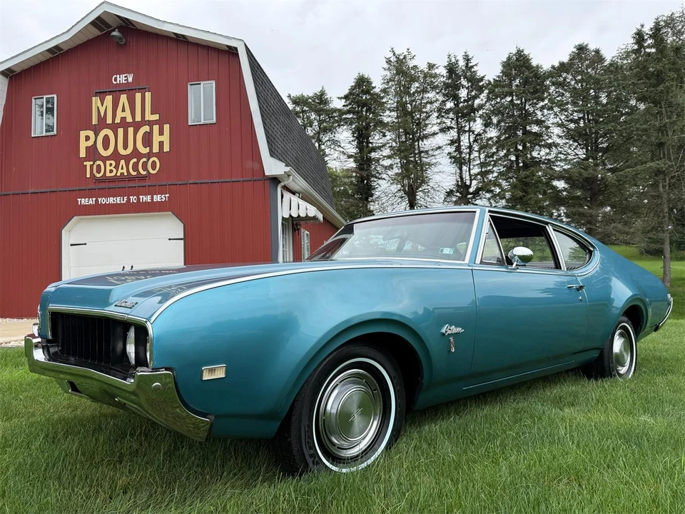 1969 Oldsmobile Cutlass Supreme - Image 2 of 31