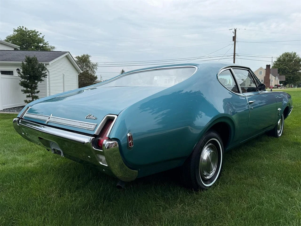 1969 Oldsmobile Cutlass Supreme - Image 11 of 31