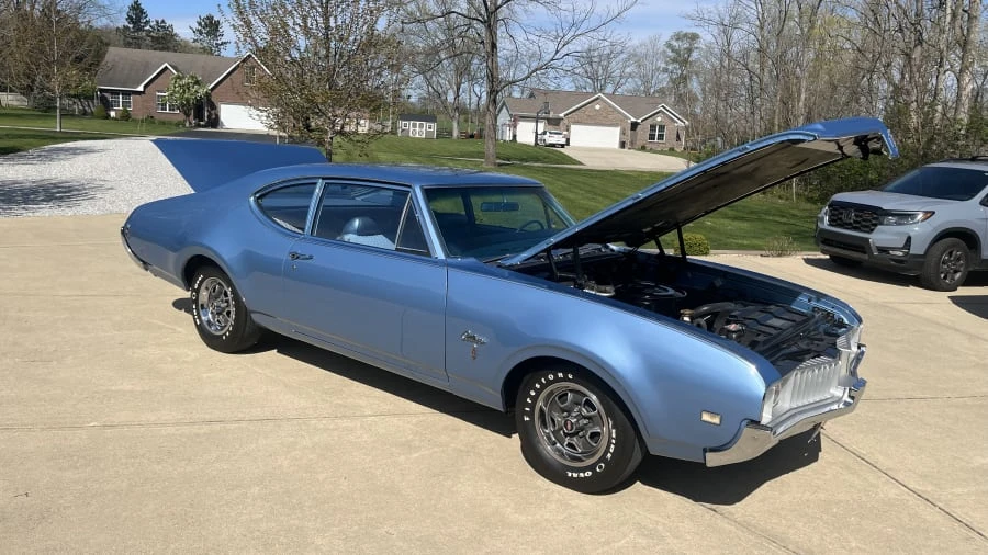 1969 Oldsmobile Cutlass Supreme - Image 5 of 12
