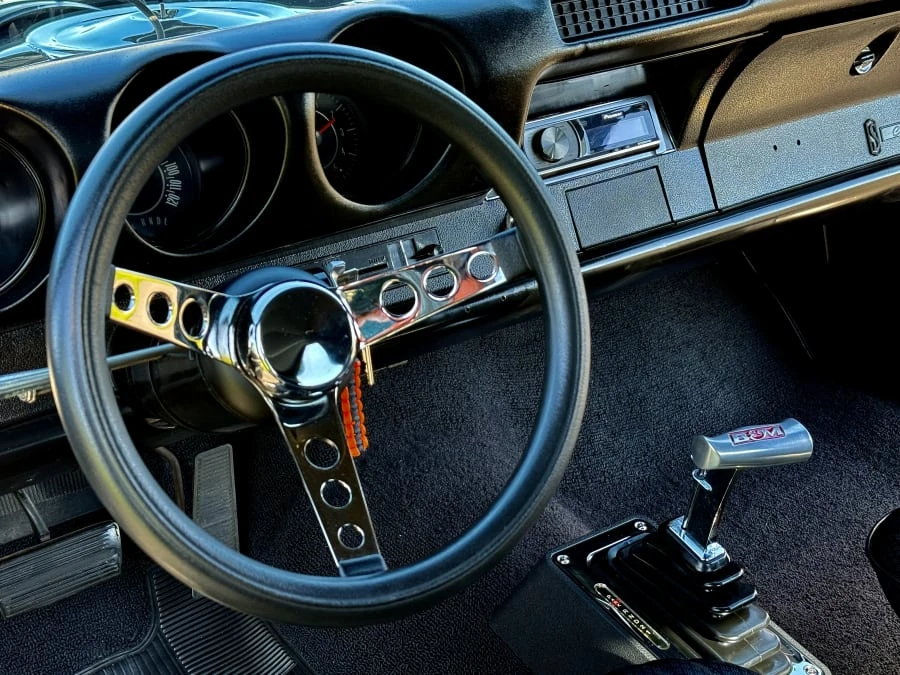 1969 Oldsmobile Cutlass Supreme - Image 6 of 8