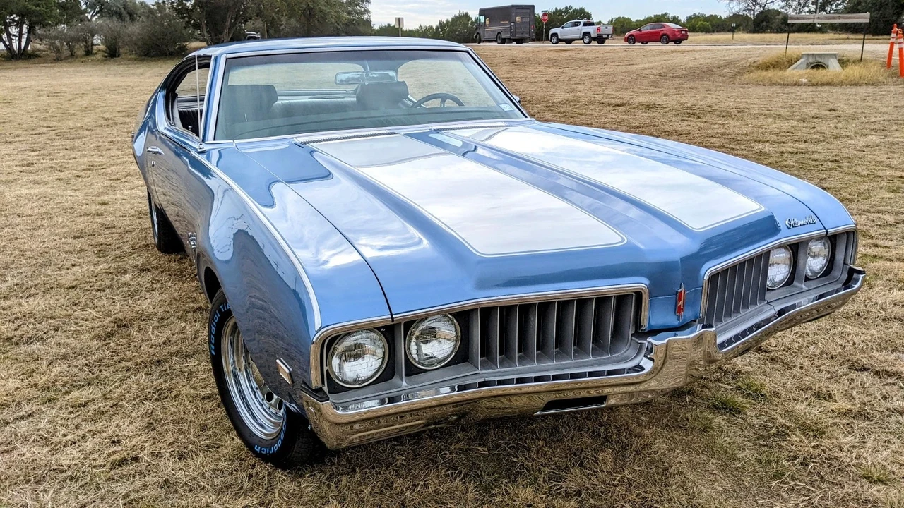 1969 Oldsmobile Cutlass 3rd Gen - Image 4 of 21