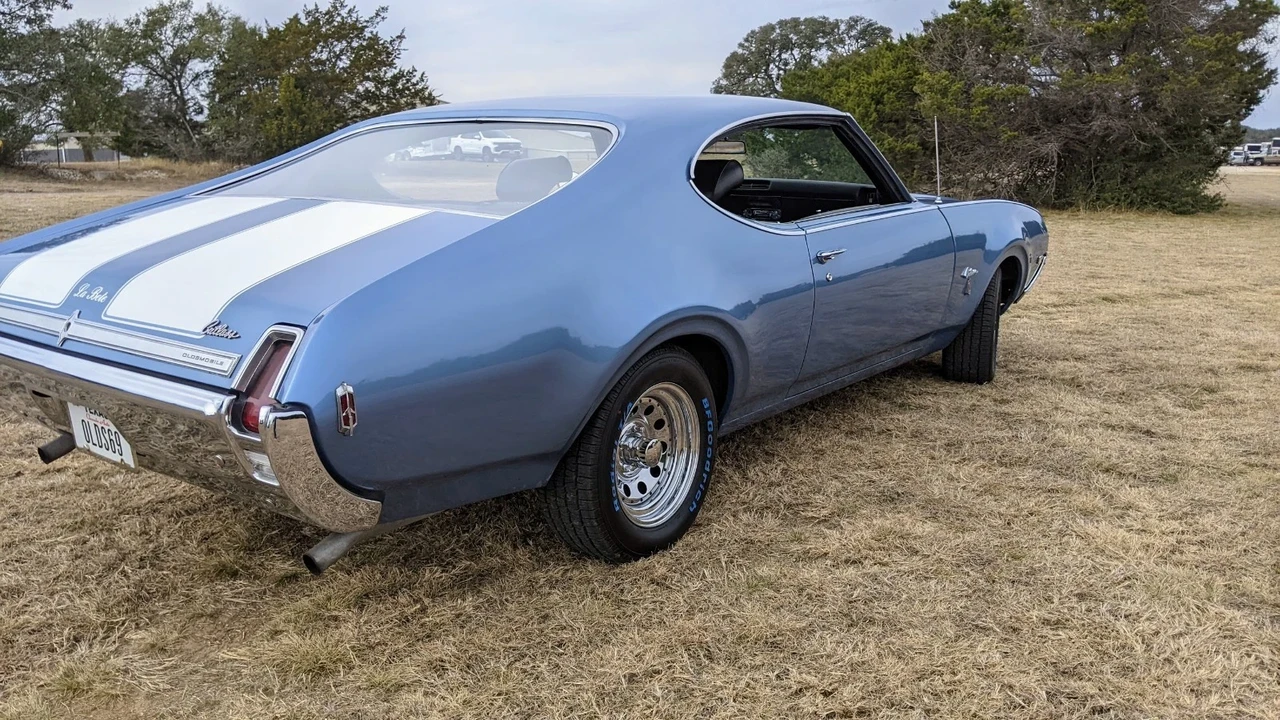 1969 Oldsmobile Cutlass 3rd Gen - Image 7 of 21