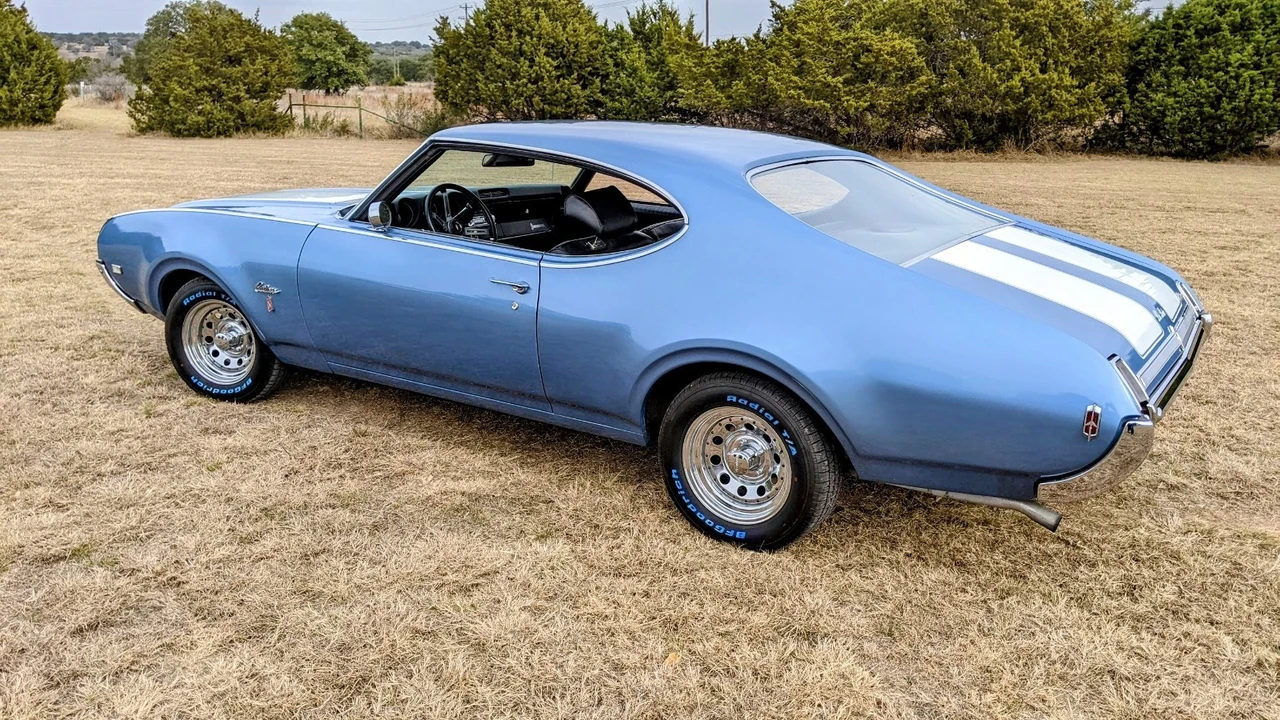 1969 Oldsmobile Cutlass 3rd Gen - Image 2 of 21