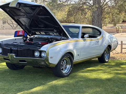 1969 Oldsmobile Hurst