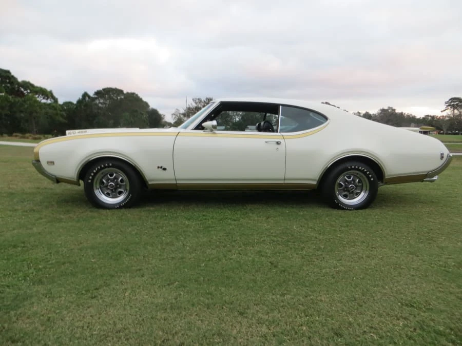 1969 Oldsmobile Hurst/Olds - Image 2 of 10