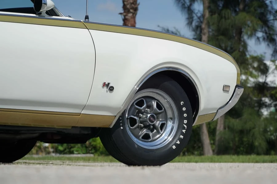1969 Oldsmobile Hurst/Olds - Image 8 of 21