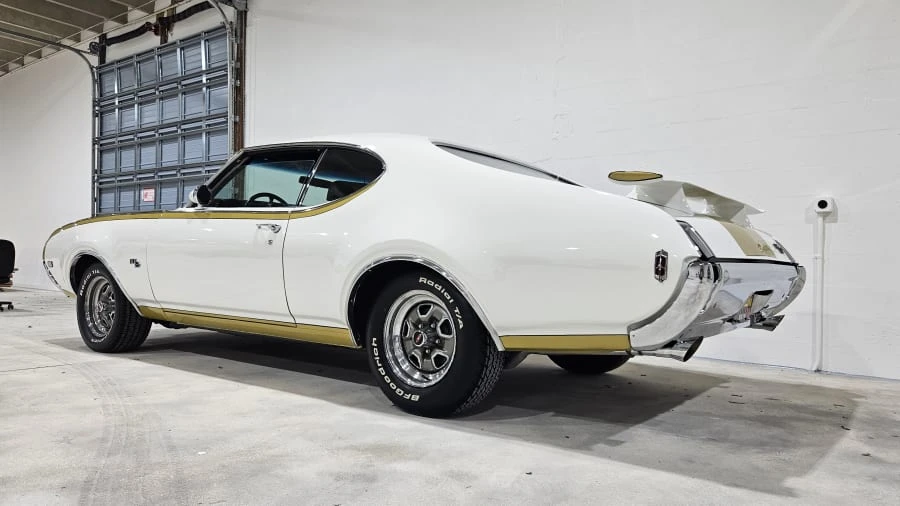 1969 Oldsmobile Hurst/Olds - Image 9 of 23