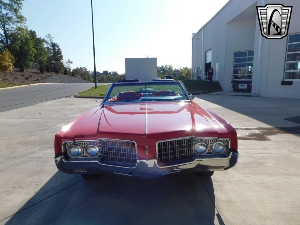 1969 Oldsmobile 98 - Image 4 of 12