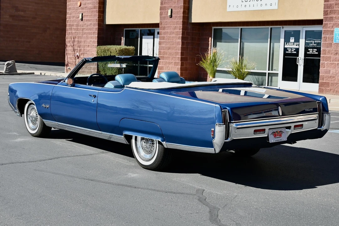 1969 Oldsmobile 98 - Image 14 of 21