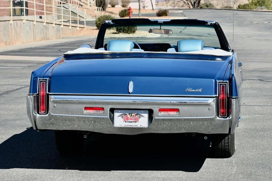 1969 Oldsmobile 98 - Image 20 of 21