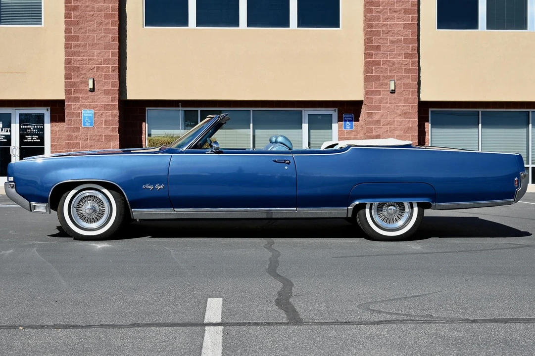 1969 Oldsmobile 98 - Image 11 of 21