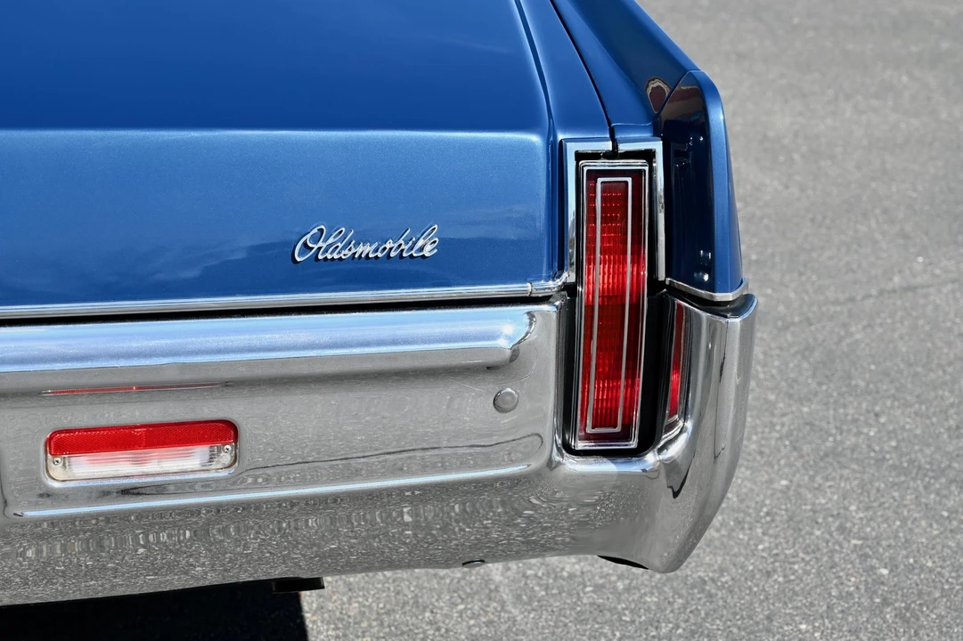 1969 Oldsmobile 98 - Image 19 of 21