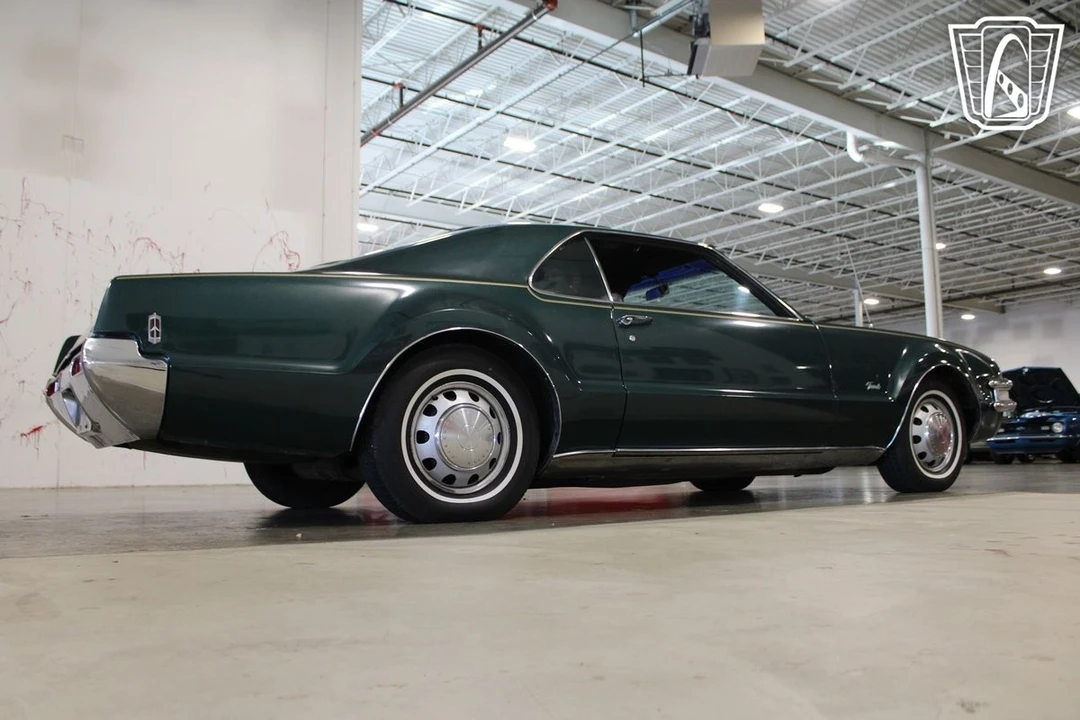 1969 Oldsmobile Toronado - Image 20 of 21