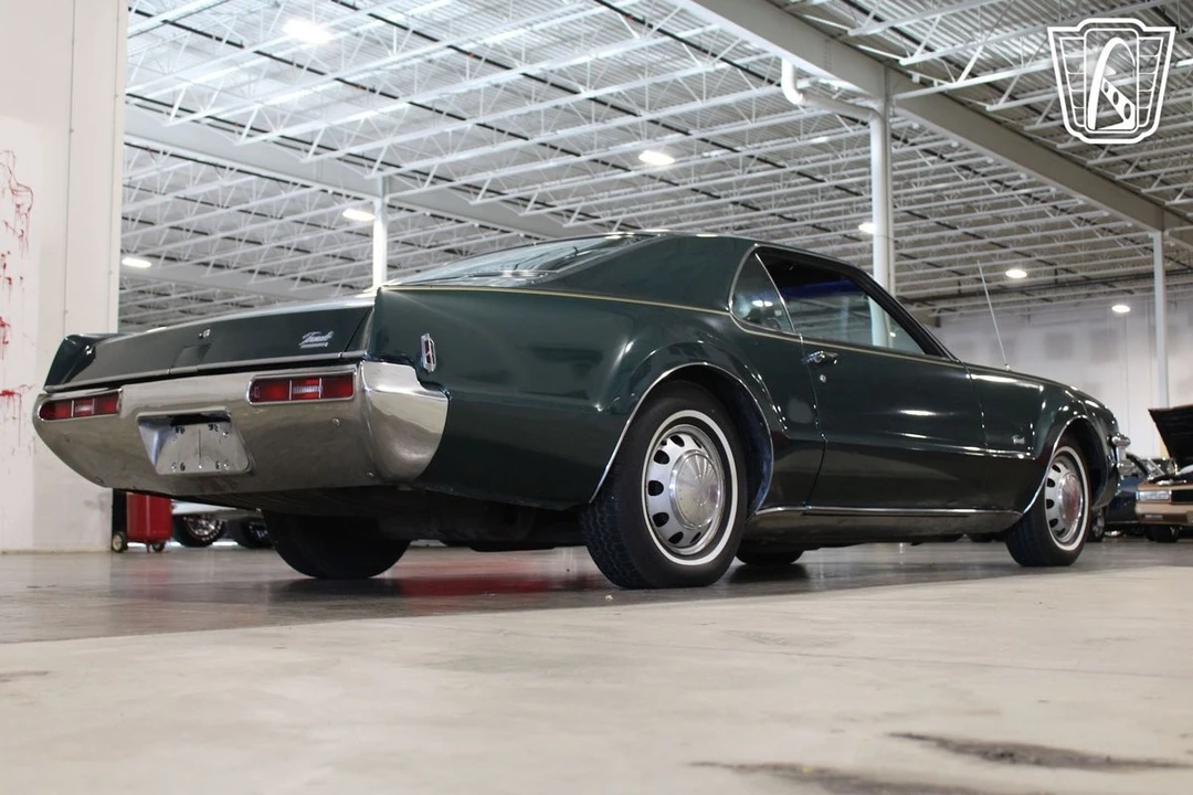 1969 Oldsmobile Toronado - Image 17 of 21