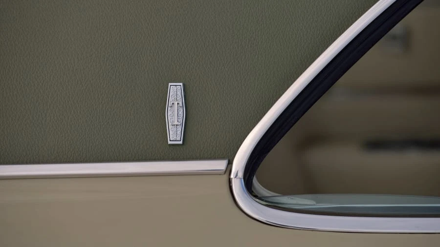 1969 Oldsmobile Toronado - Image 17 of 20