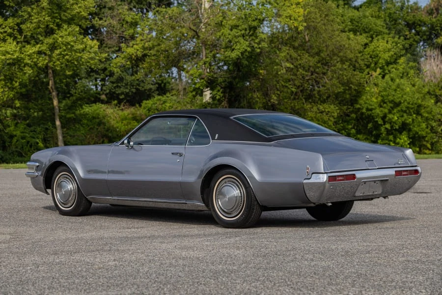 1969 Oldsmobile Toronado - Image 13 of 31