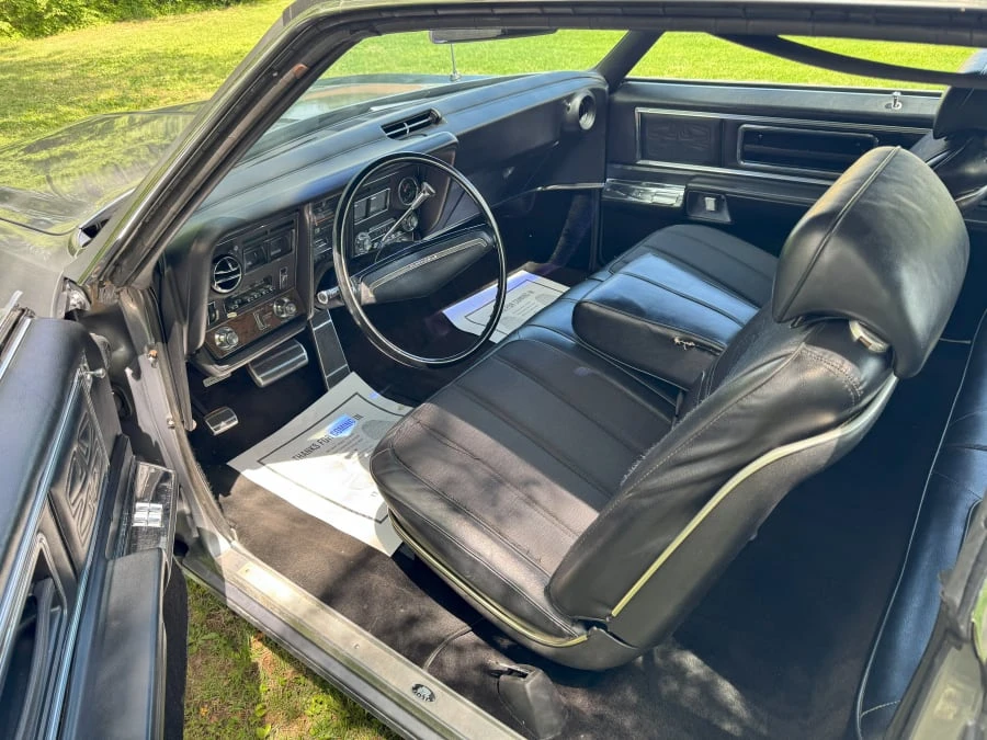 1969 Oldsmobile Toronado - Image 11 of 12