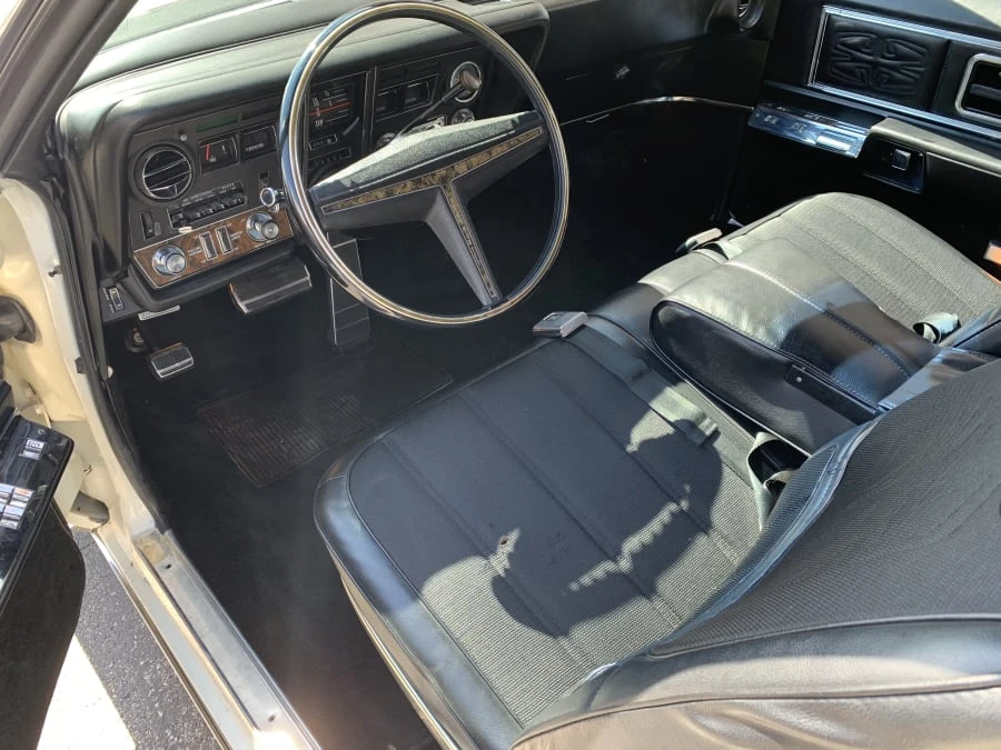 1969 Oldsmobile Toronado - Image 4 of 7
