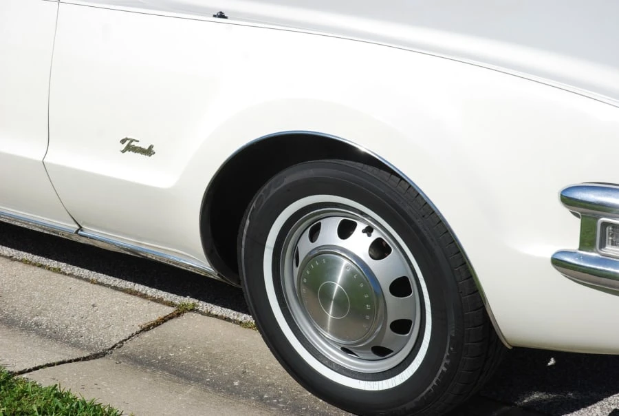 1969 Oldsmobile Toronado - Image 11 of 12