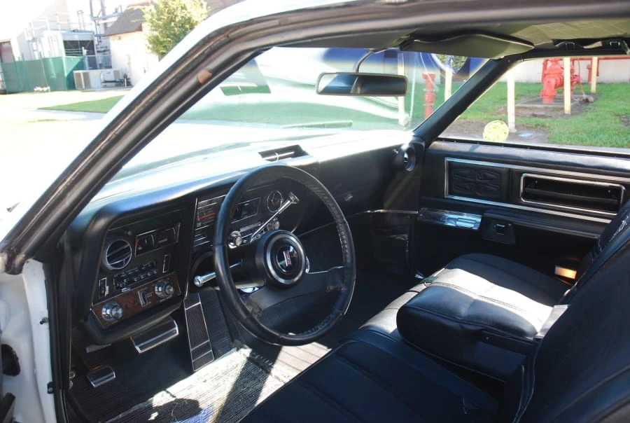 1969 Oldsmobile Toronado - Image 3 of 12