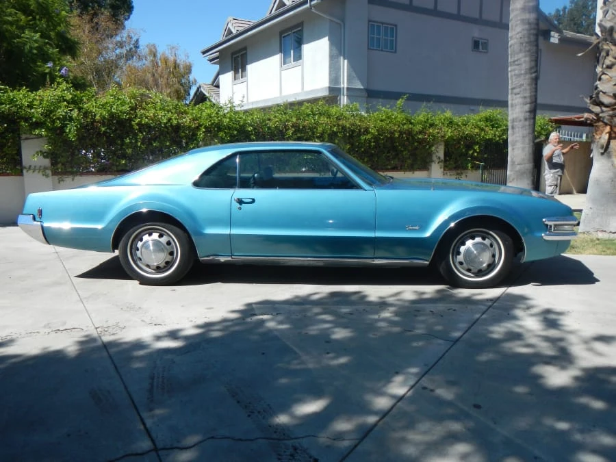 1969 Oldsmobile Toronado - Image 6 of 7
