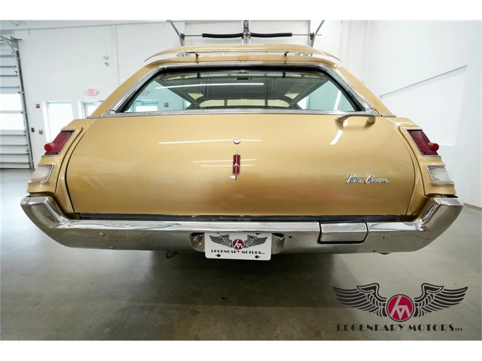 1969 Oldsmobile Vista Cruiser - Image 21 of 31