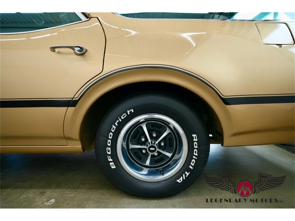 1969 Oldsmobile Vista Cruiser - Image 17 of 31