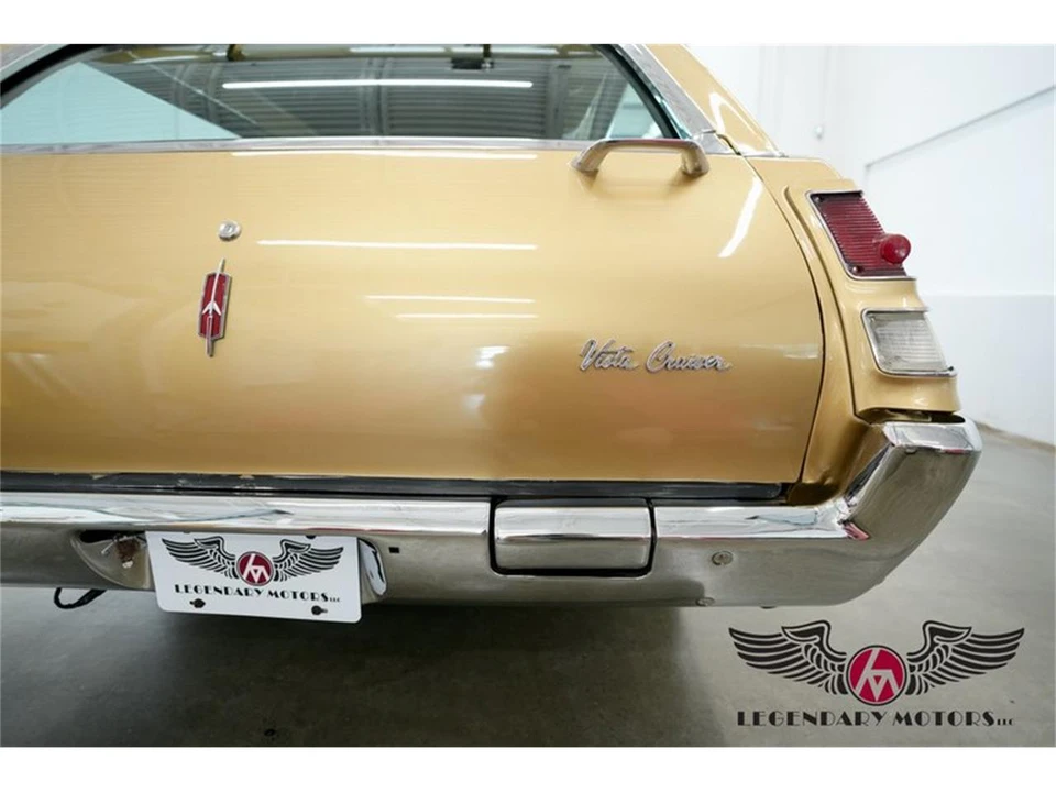 1969 Oldsmobile Vista Cruiser - Image 22 of 31