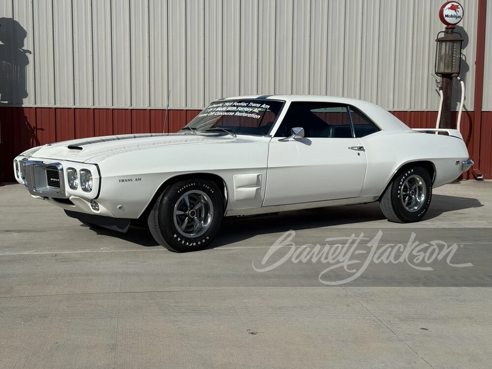 1969 Pontiac Firebird Trans Am 1st Gen - Image 9 of 31