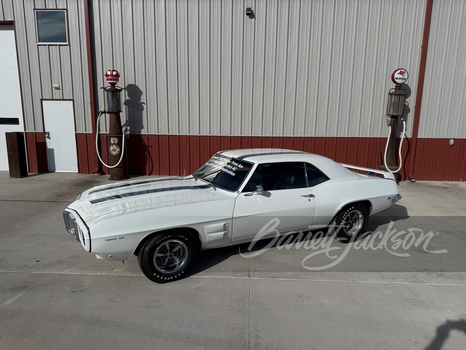 1969 Pontiac Firebird Trans Am 1st Gen - Image 27 of 31