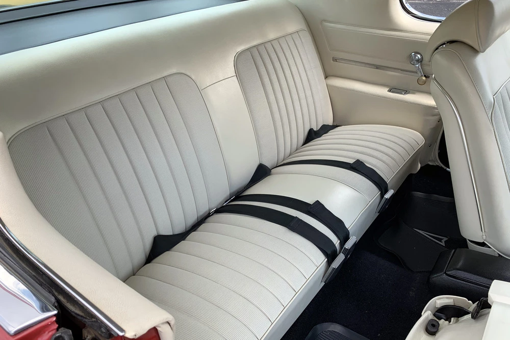 1969 Pontiac Grand Prix 2nd Gen - Image 7 of 11