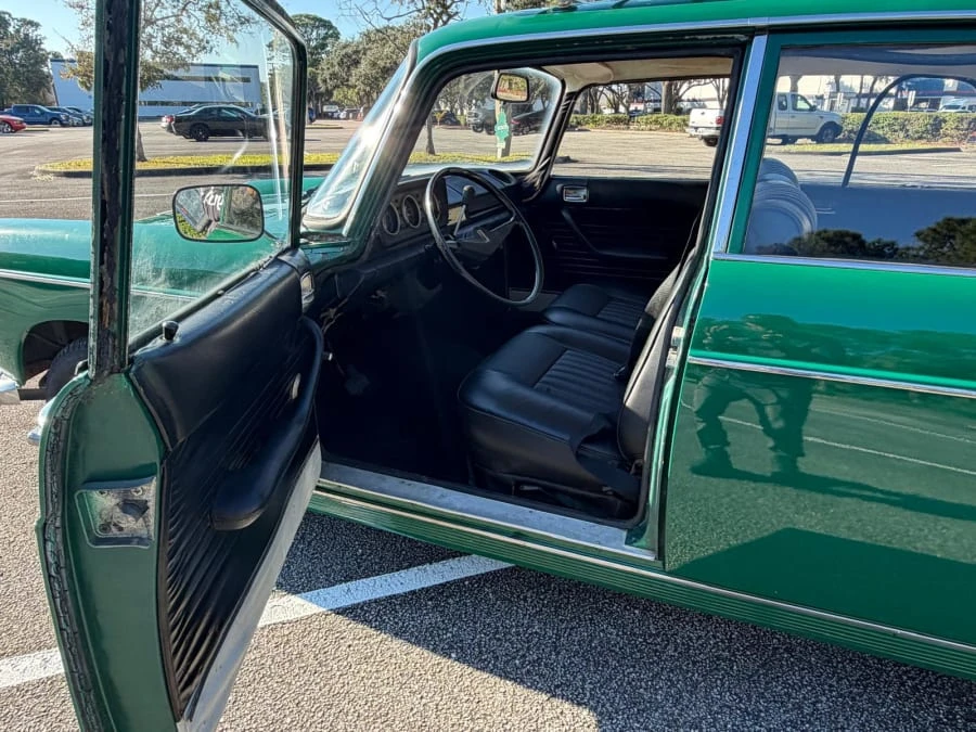 1969 Peugeot - Image 6 of 9