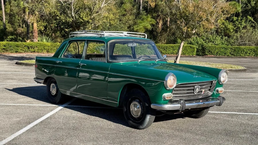 1969 Peugeot - Image 4 of 9