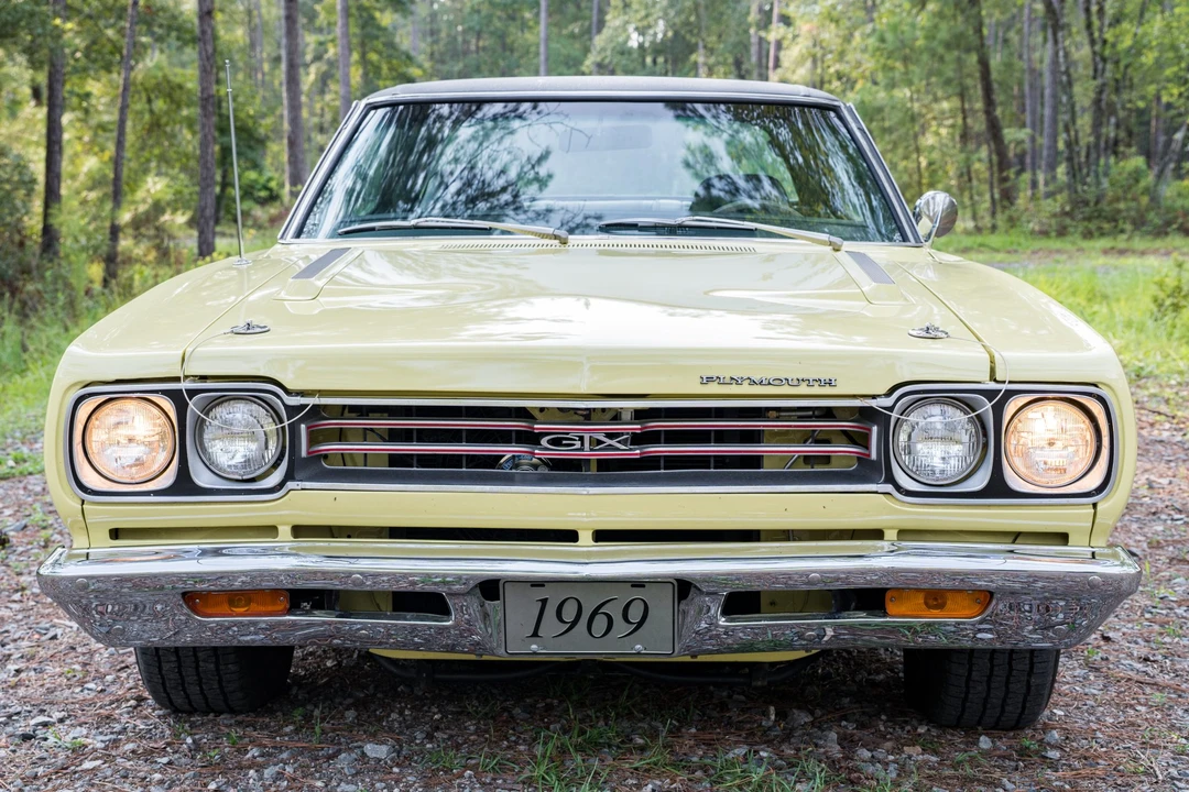 1969 Plymouth GTX 440 6-Pack - Image 10 of 31