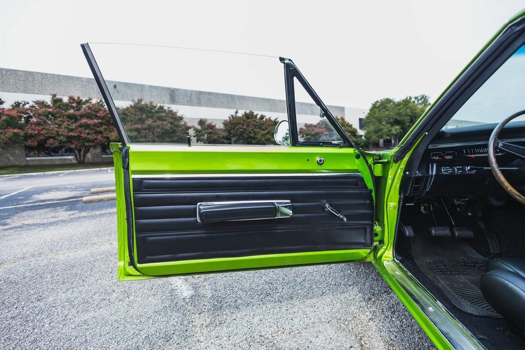 1969 Plymouth Satellite - Image 25 of 31