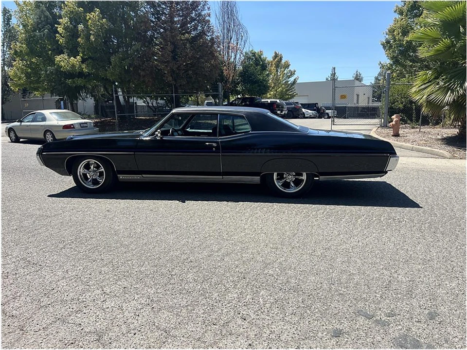 1969 Pontiac Bonneville 3rd Gen - Image 6 of 21