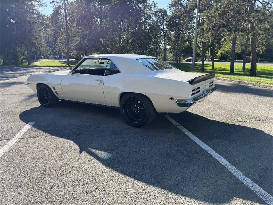 1969 Pontiac Firebird 1st Gen - Image 7 of 31