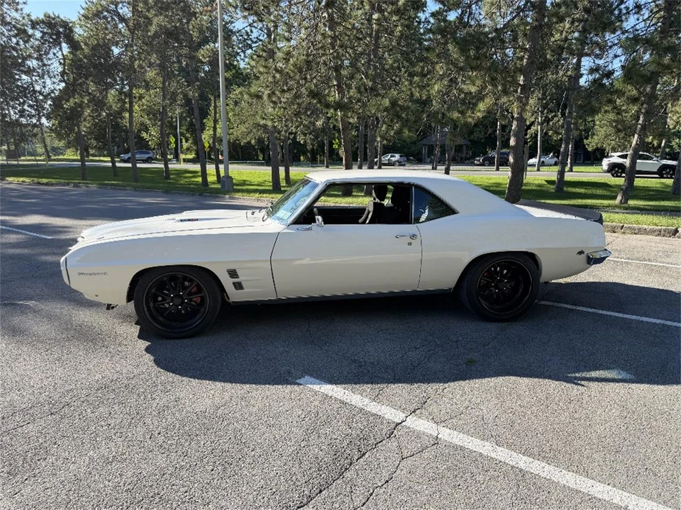 1969 Pontiac Firebird 1st Gen - Image 4 of 31