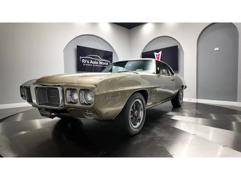 1969 Pontiac Firebird 1st Gen - Image 17 of 31