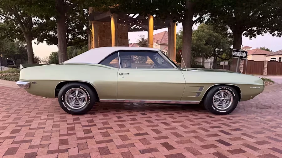 1969 Pontiac Firebird 1st Gen - Image 7 of 31