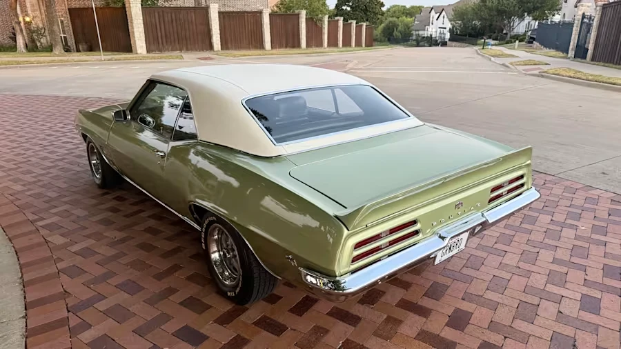 1969 Pontiac Firebird 1st Gen - Image 9 of 31