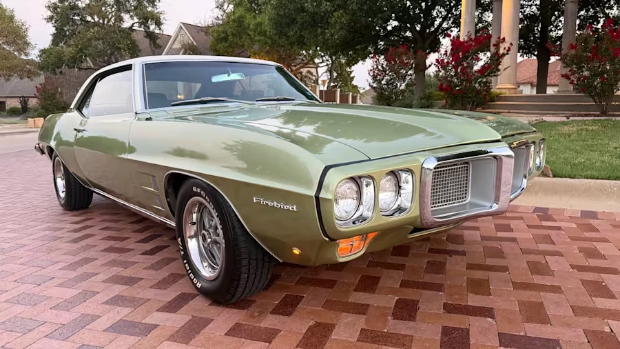 1969 Pontiac Firebird 1st Gen - Image 14 of 31